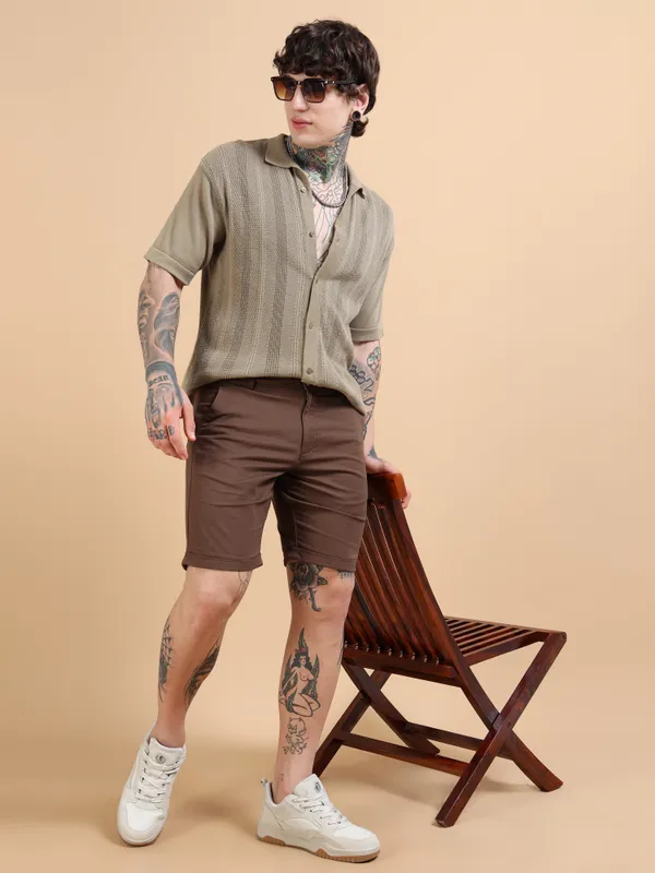 Brown_Cotton_Solid_Chinos_Shorts_For_Men