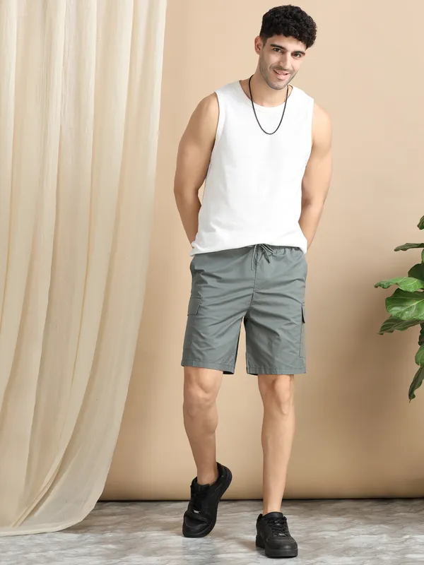 Grey_Cotton_Regular_Cargo_Shorts_For_Men