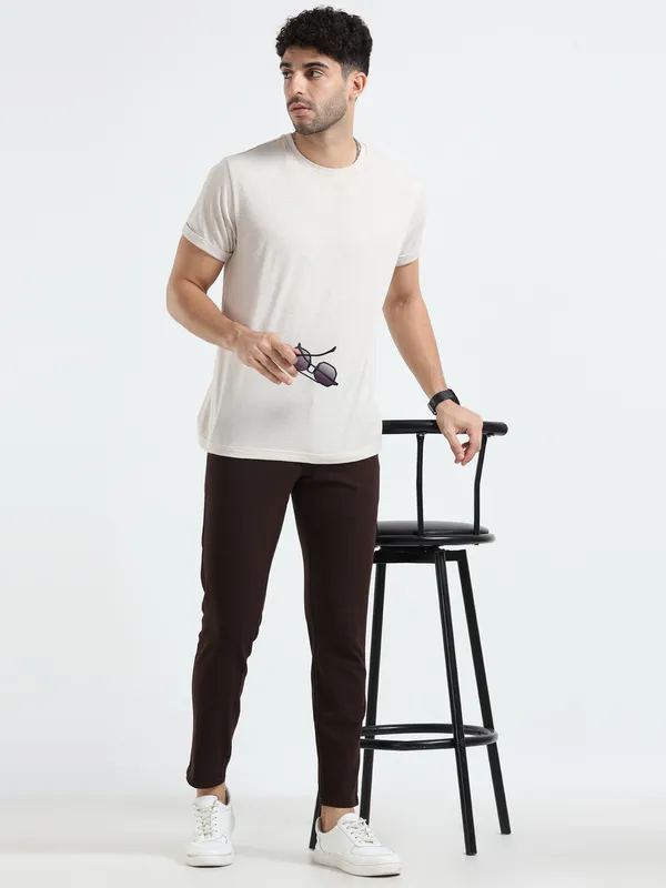 Dark_Brown_Cotton_Regular_Slim_Fit_Solid_Mid-Rise_Trouser_For_Men