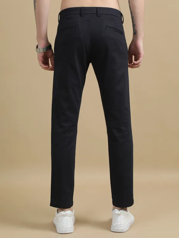 Dark_Blue_Cotton_Regular_Slim_Fit_Solid_Mid-Rise_Trouser_For_Men