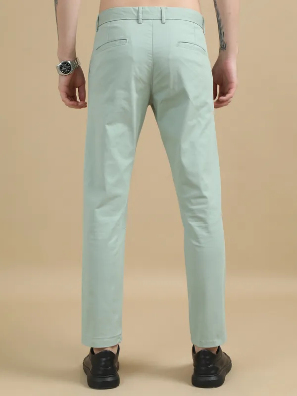 Green_Cotton_Regular_Slim_Fit_Solid_Mid-Rise_Trouser_For_Men