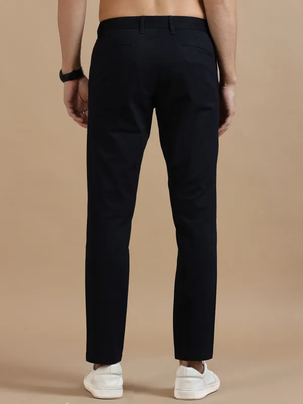 Blue_Cotton_Regular_Slim_Fit_Solid_Mid-Rise_Trouser_For_Men