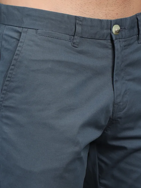 Blue_Cotton_Regular_Slim_Fit_Solid_Mid-Rise_Trouser_For_Men