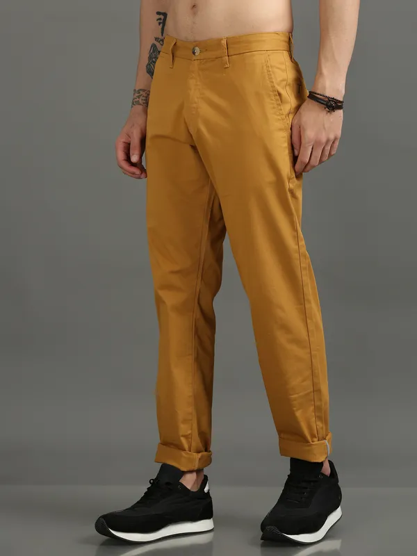 Yellow_Cotton_Regular_Slim_Fit_Solid_Mid-Rise_Trouser_For_Men