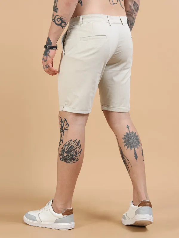 Beige_Cotton_Solid_Chinos_Shorts_For_Men