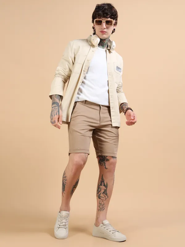 Brown_Cotton_Solid_Chinos_Shorts_For_Men