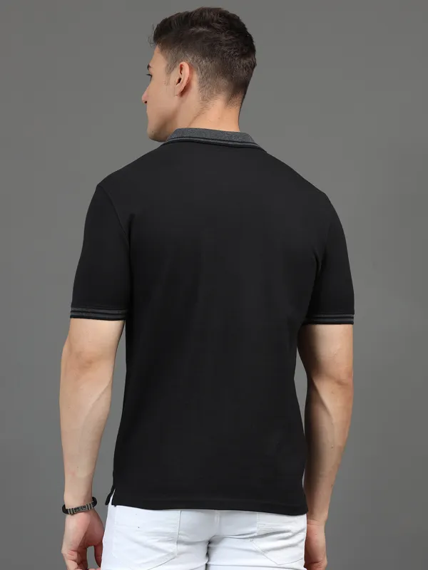 Black_Cotton_Regular_Polo_T-Shirt_For_Men