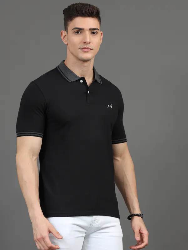 Black_Cotton_Regular_Polo_T-Shirt_For_Men