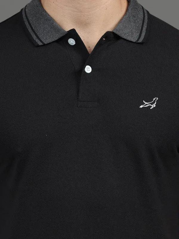 Black_Cotton_Regular_Polo_T-Shirt_For_Men