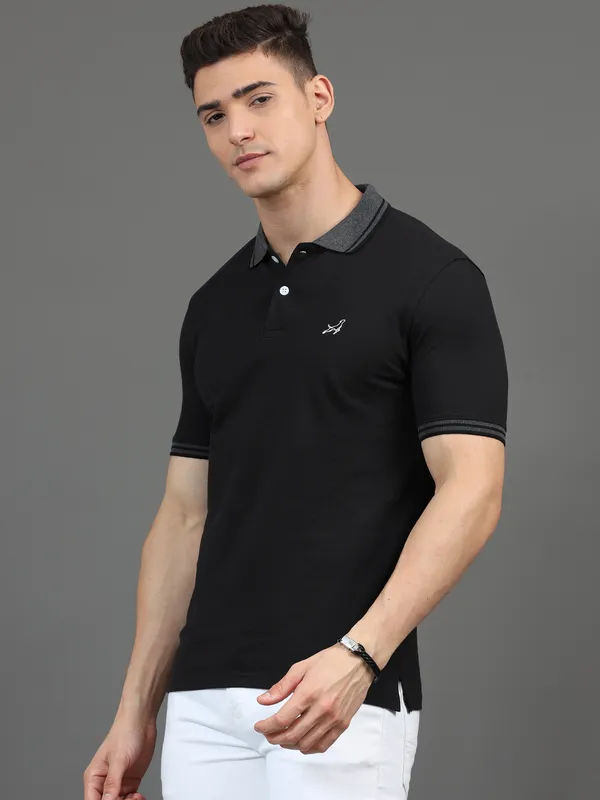 Black_Cotton_Regular_Polo_T-Shirt_For_Men