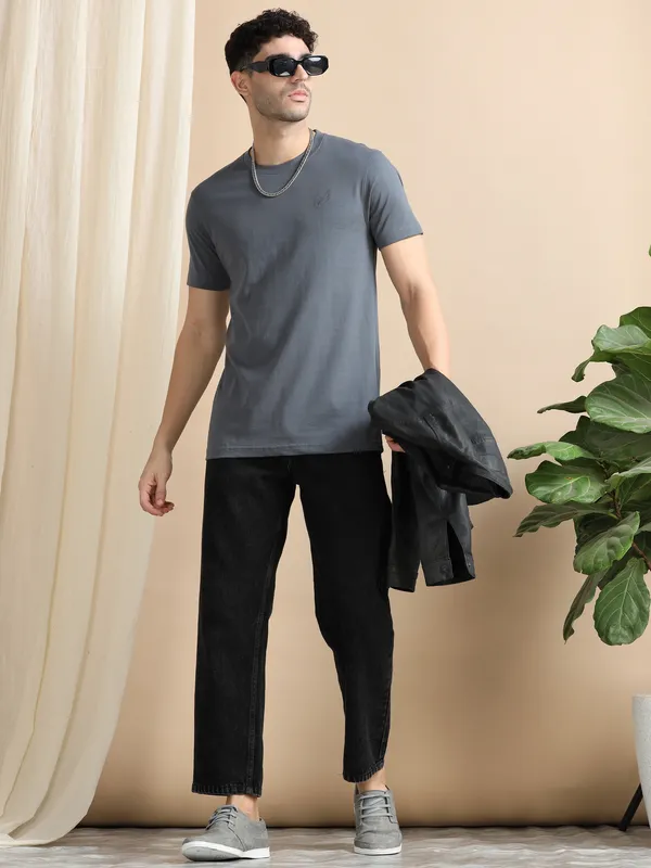 Grey_Cotton_Regular_T-Shirt_For_Men