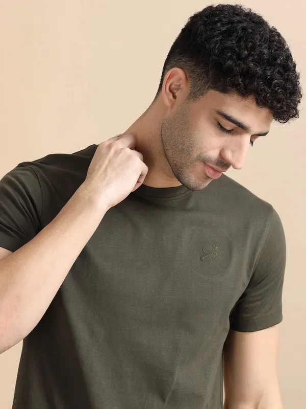 Olive_Green_Cotton_Regular_T-Shirt_For_Men