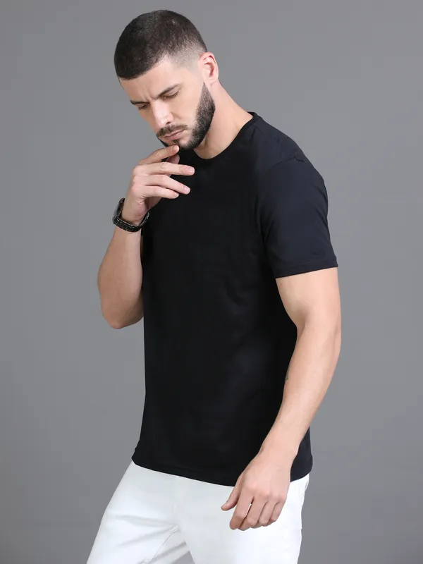 Black_Cotton_Regular_T-Shirt_For_Men