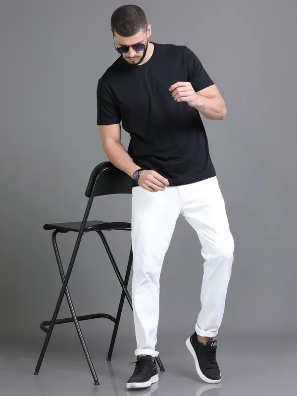 Black_Cotton_Regular_T-Shirt_For_Men