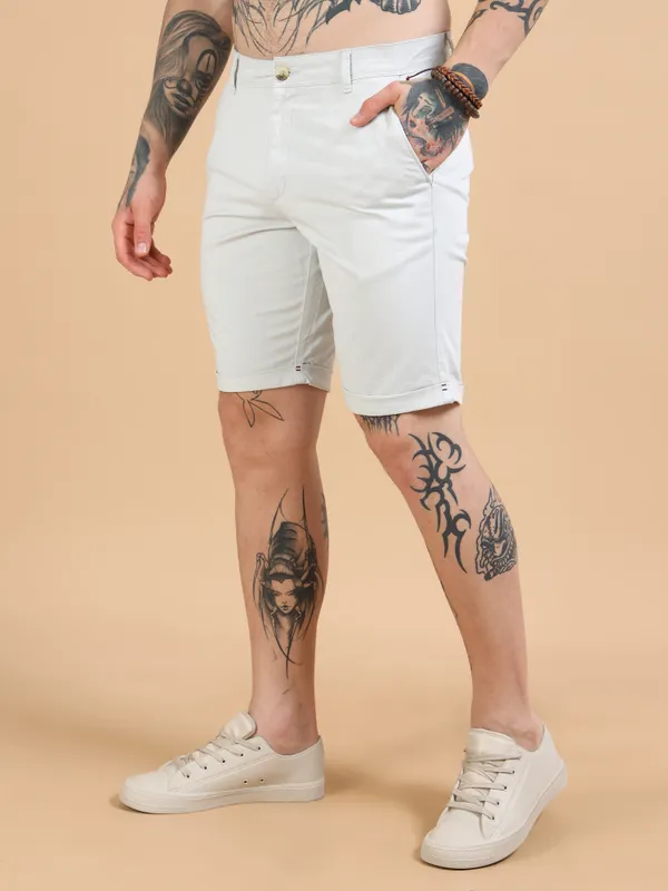 White_Cotton_Solid_Chinos_Shorts_For_Men