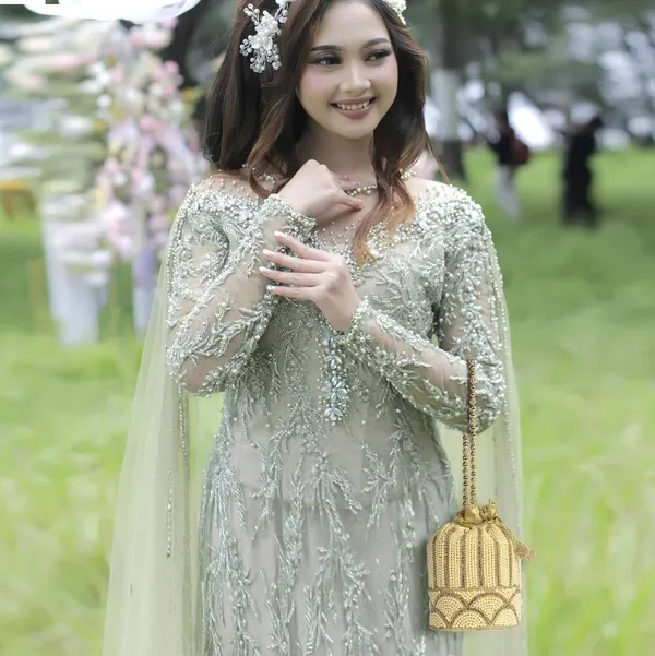 Pearl_Elegance_Potli