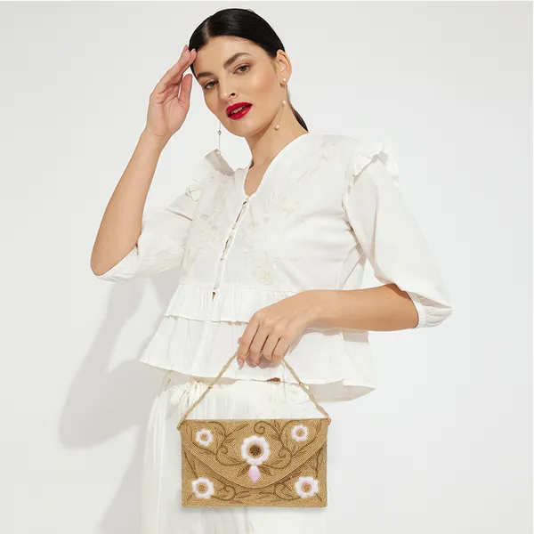 Majestic_Handcrafted_Zari_Clutch