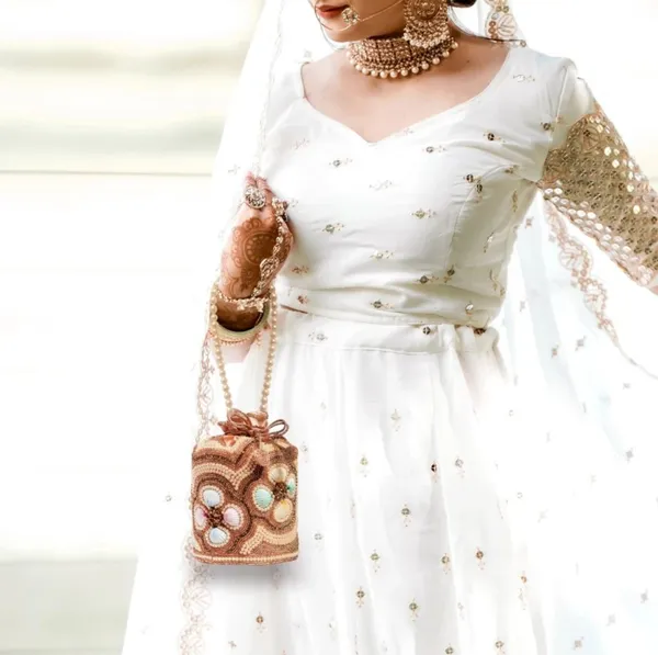 Pearl_Shell_Glam