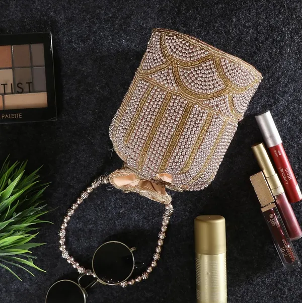 Pearl_Elegance_Potli
