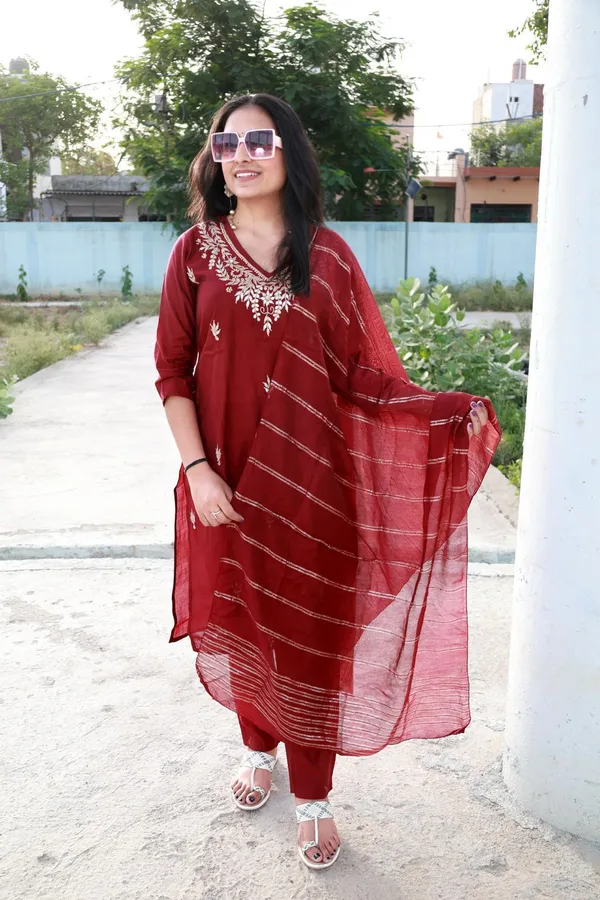 Maroon_Ethnic_Suit_Set