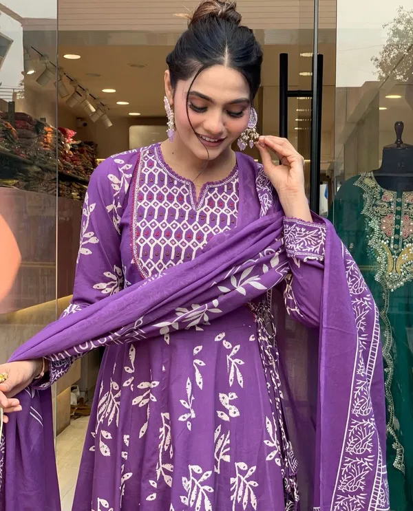 Purple_Printed_Kurta_With_Pant_And_Dupatta_Set_|_For_Women
