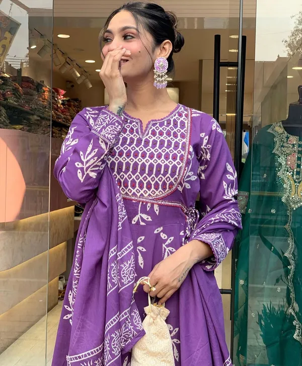 Purple_Printed_Kurta_With_Pant_And_Dupatta_Set_|_For_Women