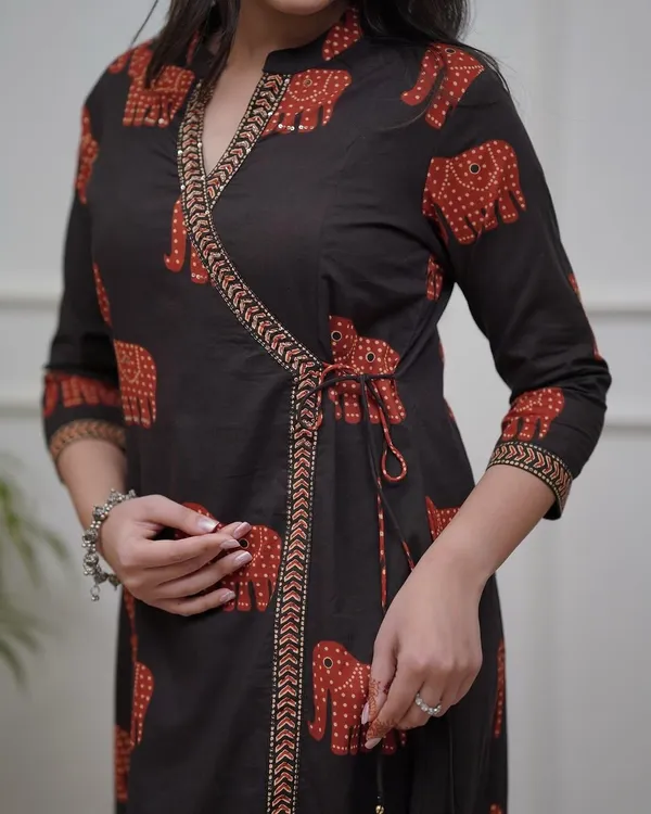 Black_Cotton_Printed_Kurta_With_Pant_And_Dupatta_Set_|_For_Women