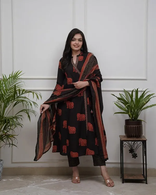 Black_Cotton_Printed_Kurta_With_Pant_And_Dupatta_Set_|_For_Women