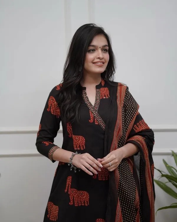 Black_Cotton_Printed_Kurta_With_Pant_And_Dupatta_Set_|_For_Women