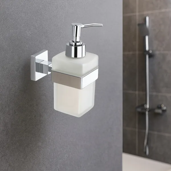 Stainless_Steel_Chrome_Polish_Liquid_Soap_Dispenser