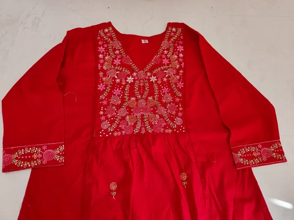 Ghi_Red_Cotton_Premium_Kurta_Set_For_Women