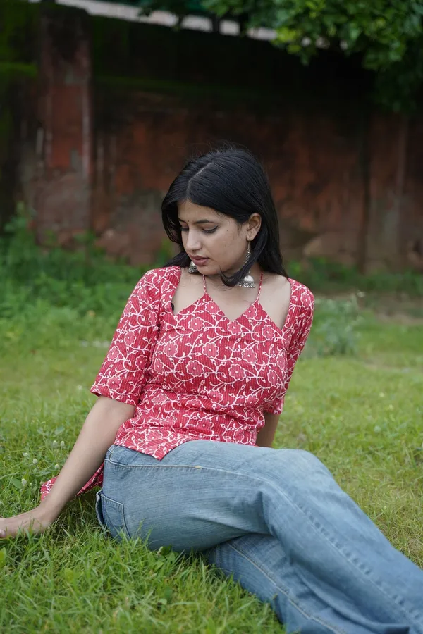 Red_Pure_Cotton_Premium_And_Elegant_Kurta_For_Women