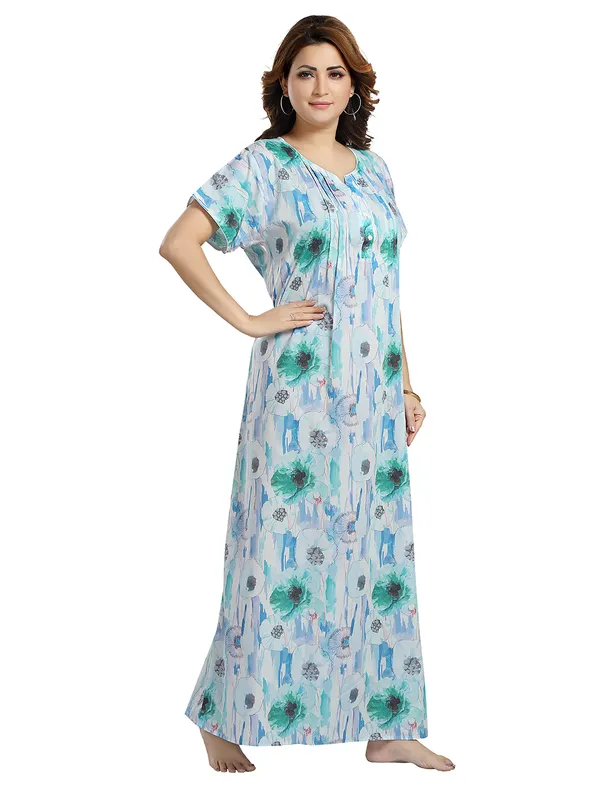 Blue_Cotton_Blend_Nighty_For_Women