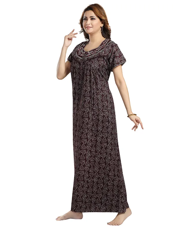Maroon_leaf_print_Alpine_Night_Dress_For_Ladies
