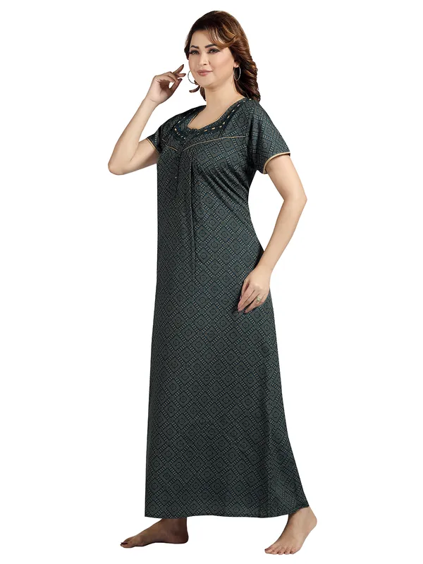 Green_Cotton_Blend_Nighty_For_Women
