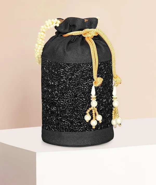 Beaded_Black_Potli_With_Pearl_Handle_For_Women