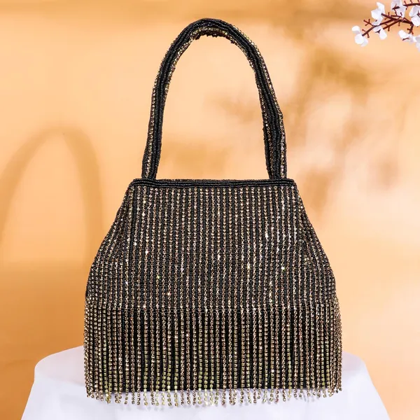Black_Gilded_Noir_Beaded_Fringe_Handbag_For_Women_&_Girls_(18_X_6_X_16_Cm)