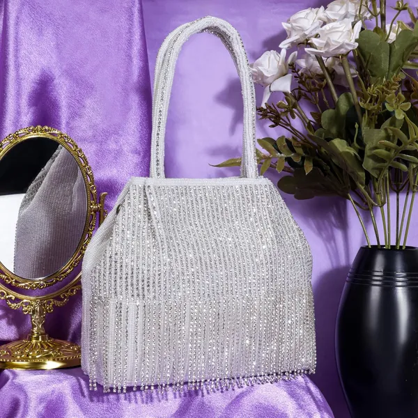Silver_Gilded_Noir_Beaded_Fringe_Handbag_For_Women_&_Girls_(18_X_6_X_16_Cm)