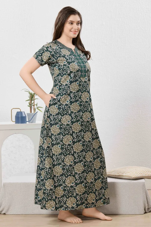 Green_cotton_blend_Nighty_for_Women