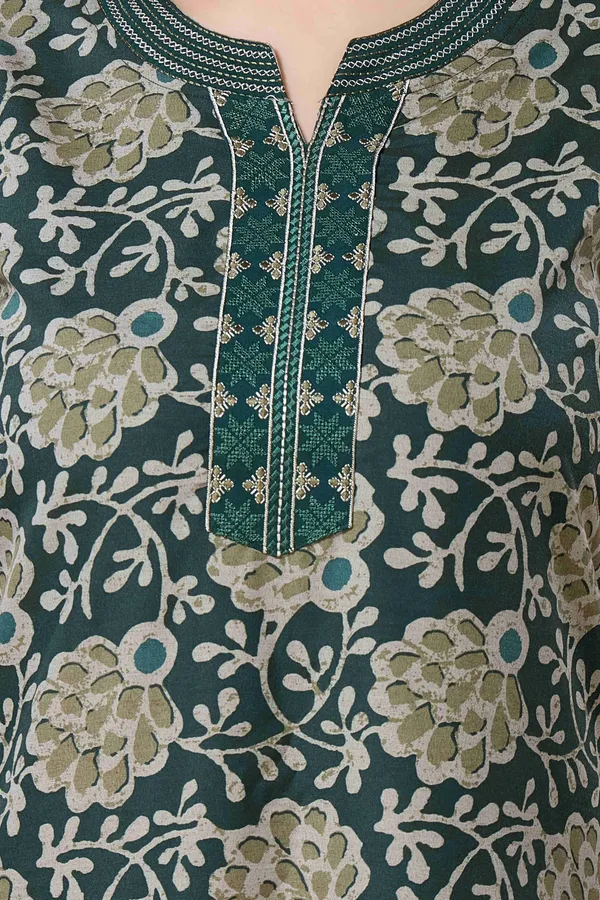 Green_cotton_blend_Nighty_for_Women