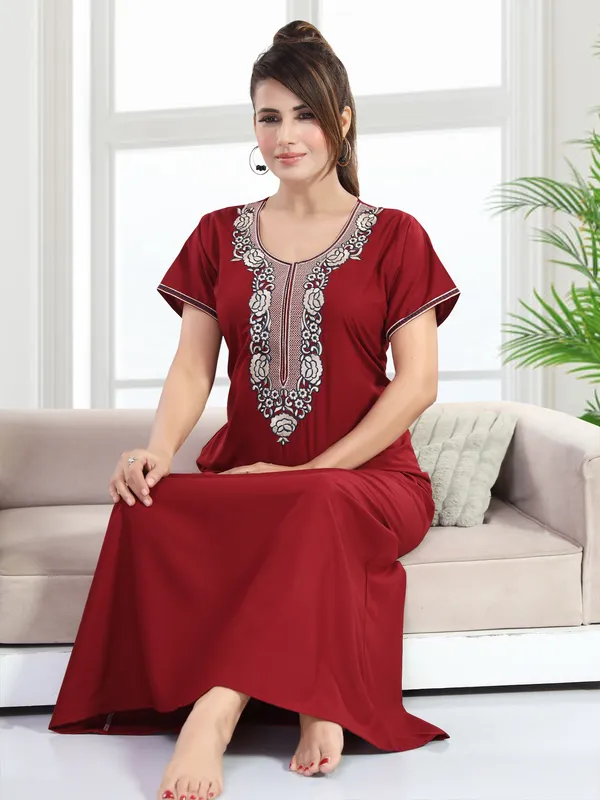 Maroon_plain_Cotton_blend_Night_Dress_For_Ladies