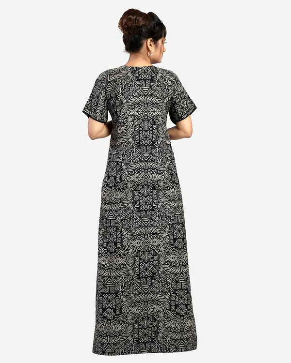 Black_Alpine_Nighty_For_Women