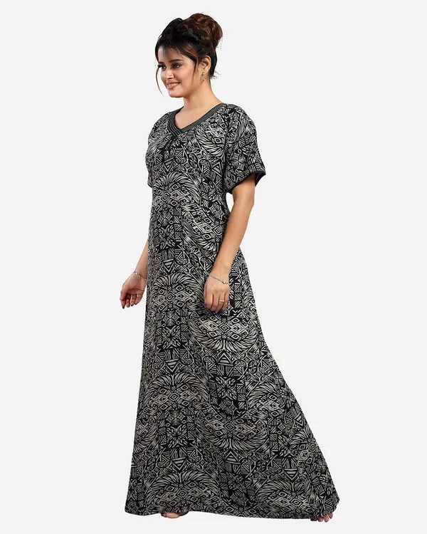 Black_Alpine_Nighty_For_Women