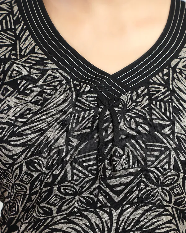Black_Alpine_Nighty_For_Women