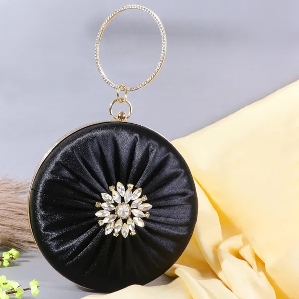 Black_Radiant_Bloom_Ring_Clutch,_Crystal_Rhinestone_Brooch,_Ring_Handle_With_Chain_For_Women_&_Girls_(14_X_3_X_14_Cm)