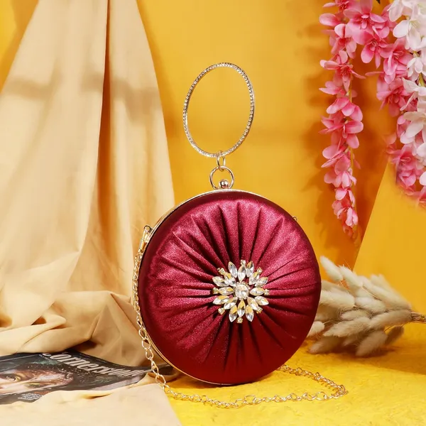 Maroon_Radiant_Bloom_Ring_Clutch,_Crystal_Rhinestone_Brooch,_Ring_Handle_With_Chain_For_Women_&_Girls_(14_X_3_X_14_Cm)