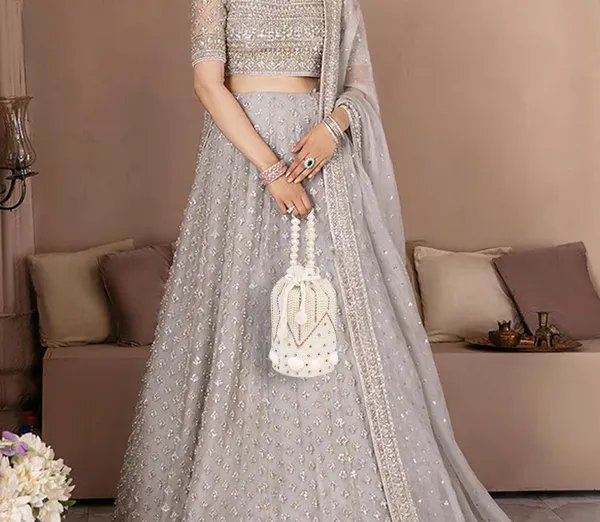 White_Regal_Gleam_Handcrafted_Zari_Potli_