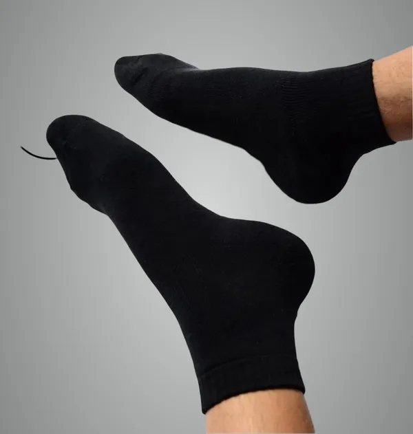 MJE_Men_&_Women_Ankle_Length_White_Black_Cotton_Solid_Regular_Ankle_Length_Socks_summer_winter(Pack_of_3)