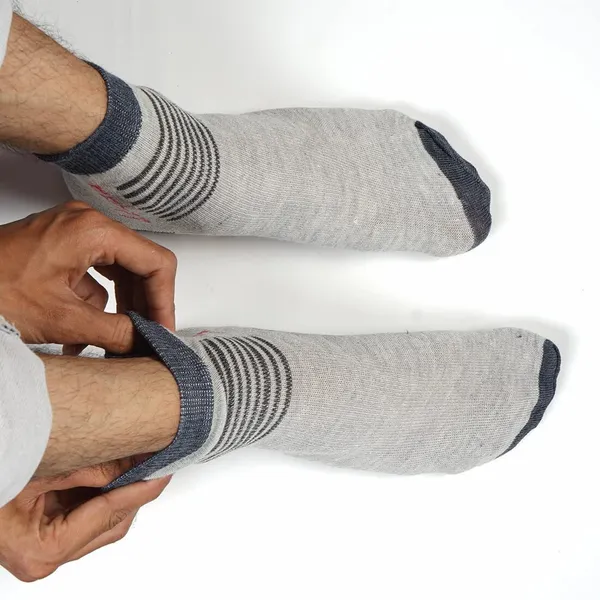 Multicolor_Cotton_Ankle_Length_Socks_For_Men
