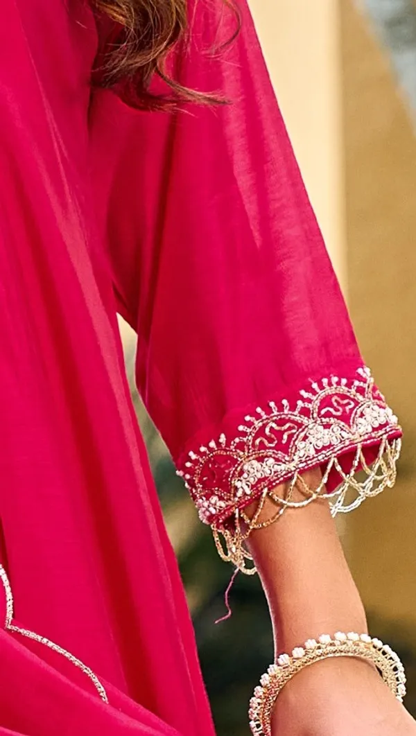 The_Desi_Wardrobe_Hot_Pink_Silk_Blend_Embroidered_Anarkali_Kurta_Set